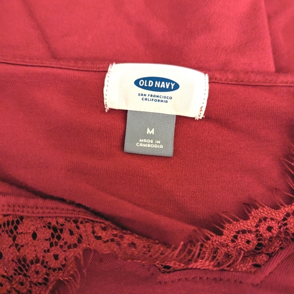 ❤️Old Navy Long Sleeve Burgundy/Maroon Top - Picture 6 of 8